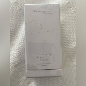 WHITE COMPANY London Sleep Duo - Lavender and Chamomile Travel Set
